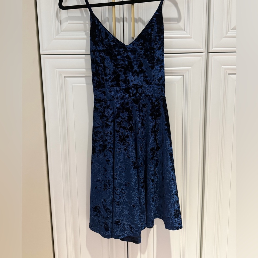 Elegant Blue Velvet Dress